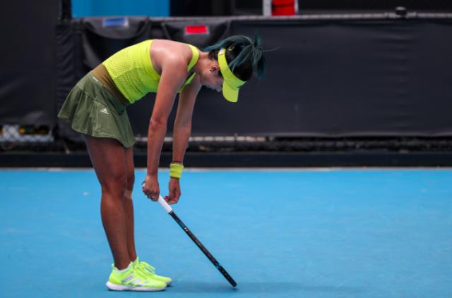 bsport体育最新版官方入口-迪拜站王蔷不敌库兹涅佐娃 状态起伏继续“一轮游”