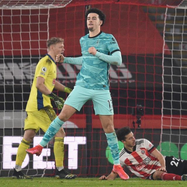 bsport体育最新版官方入口-索内斯：只要拎得清+没伤病 柯蒂斯必成顶级中场